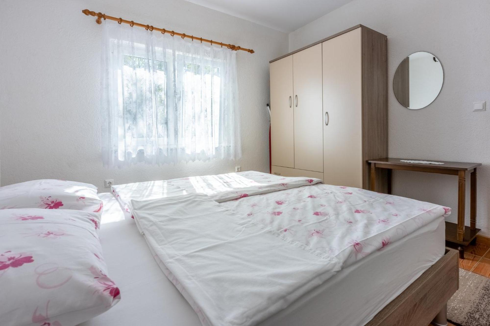 Stipancic Apartamento Malinska Exterior foto