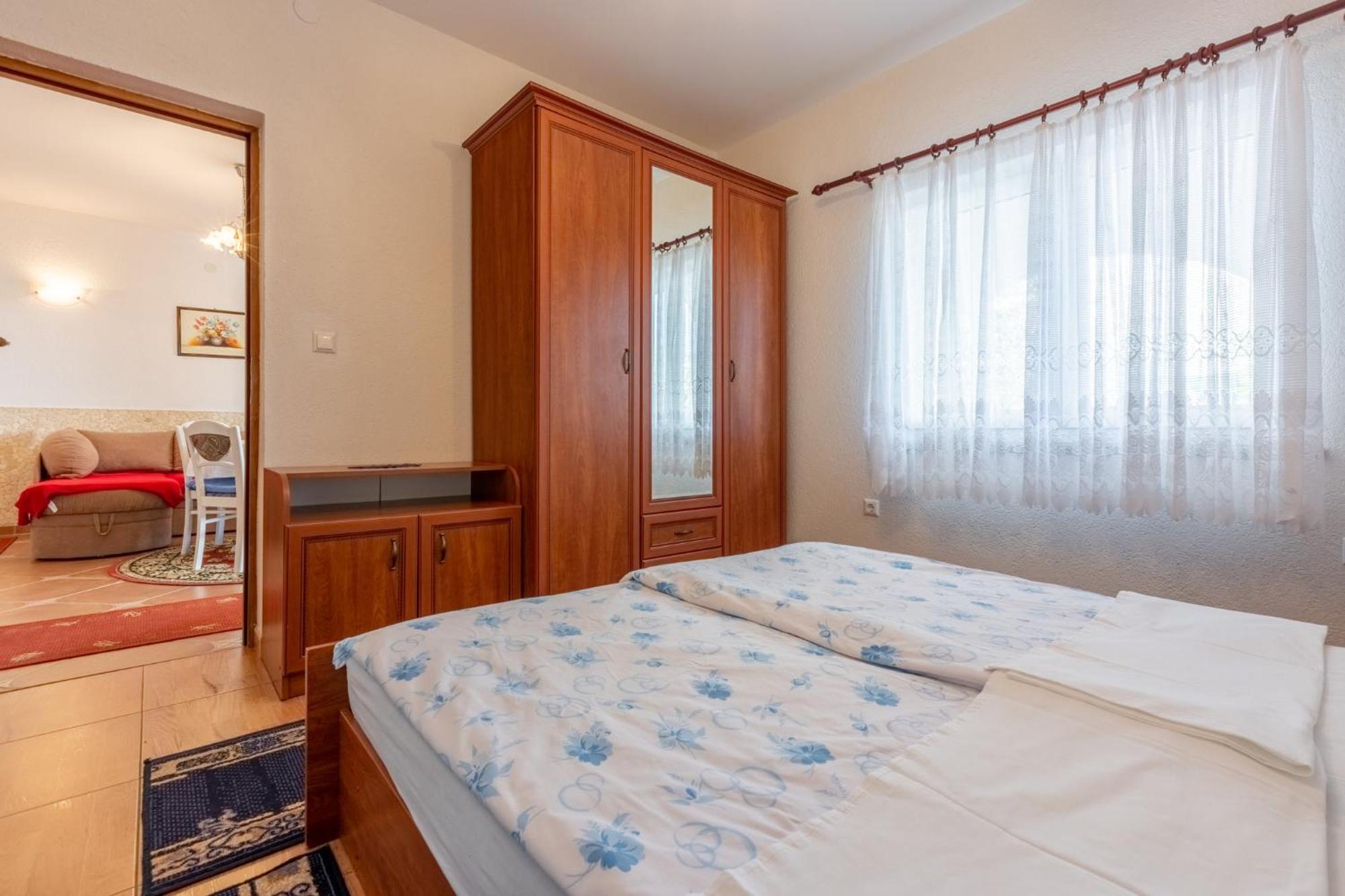 Stipancic Apartamento Malinska Exterior foto